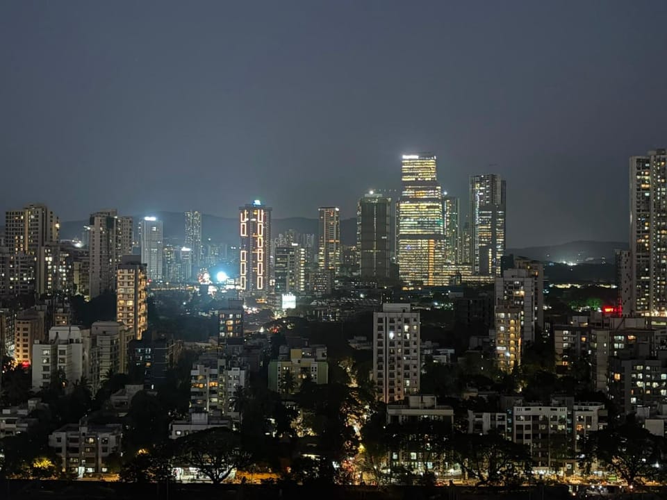 Skyline Serene shared access Vacation rental in Mumbai