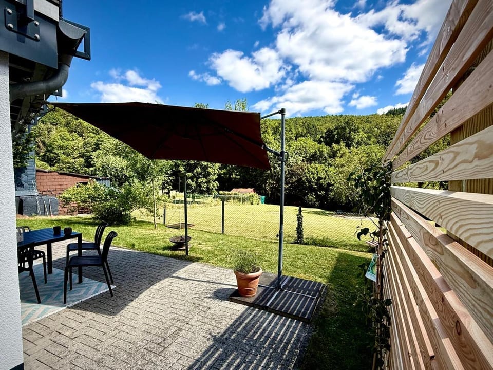 View (from property/room), Balcony/Terrace, Dining area