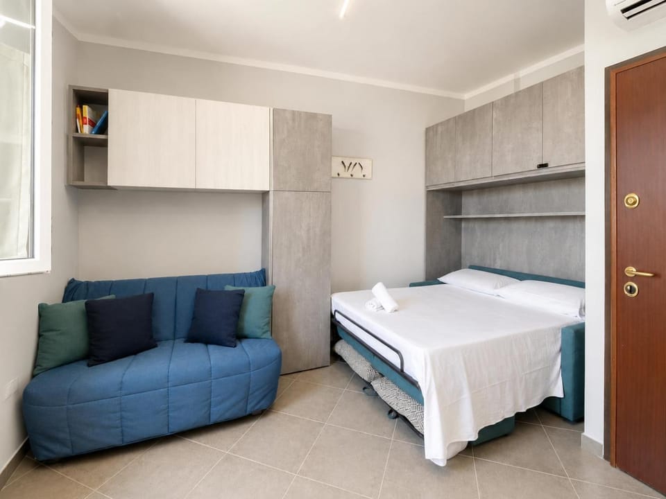 Hostdomus - Mirasole Apartment Apartment in Liguria