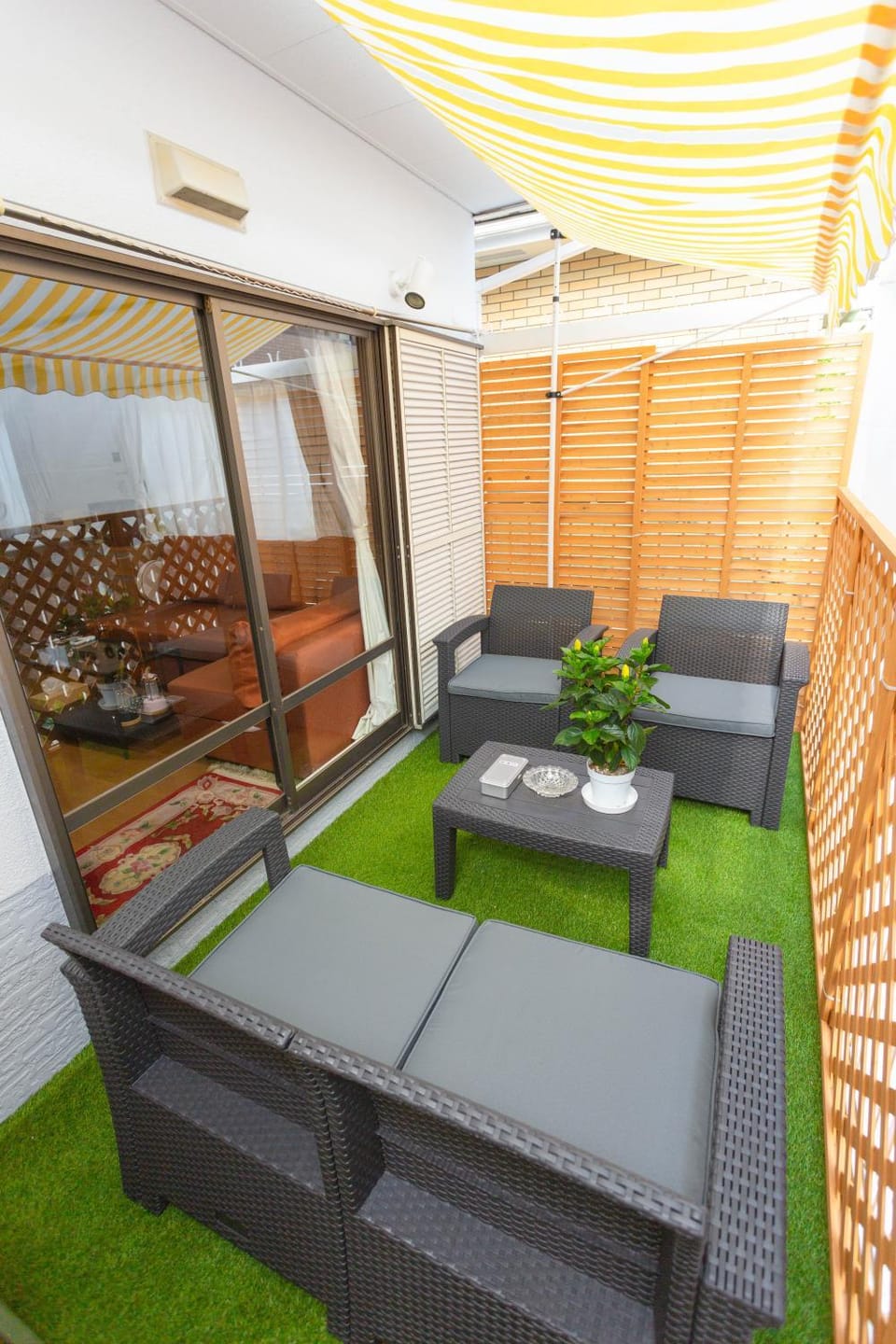 Day, Balcony/Terrace