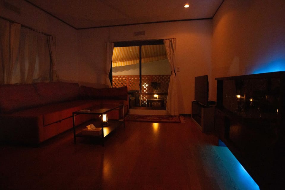 Night, Living room