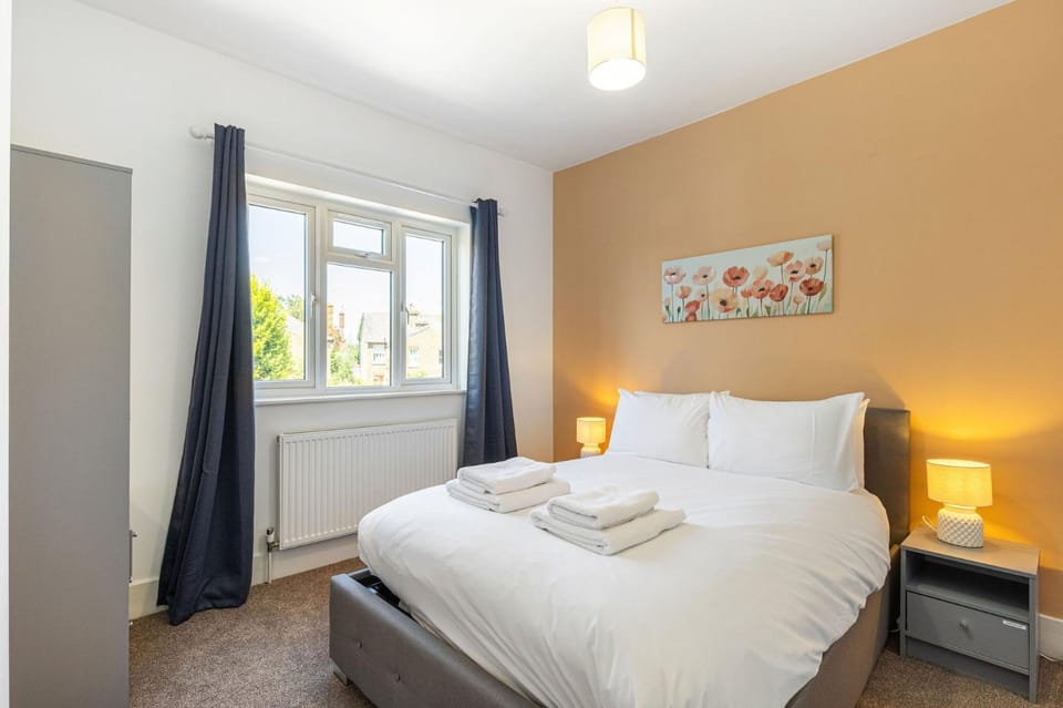 GuestReady - Charming Kingston Home with Garden Bed and Breakfast in Kingston upon Thames