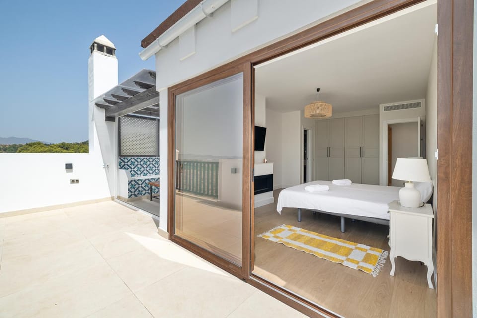 Balcony/Terrace, Photo of the whole room, Bedroom