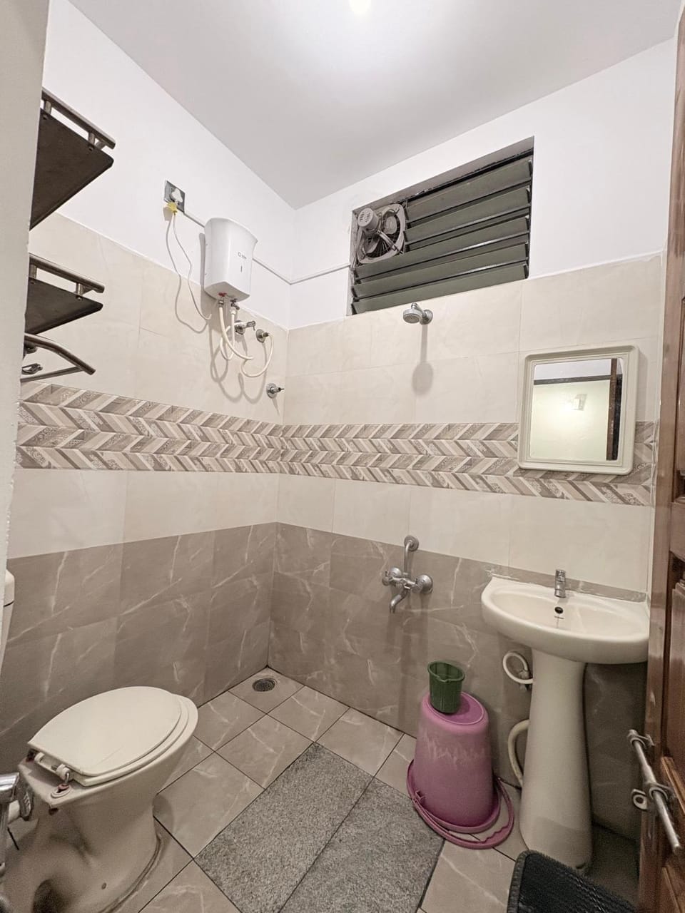 Kamadhenu Homestay 2BHK A Opp Mysore Zoo Apartment in Mysuru