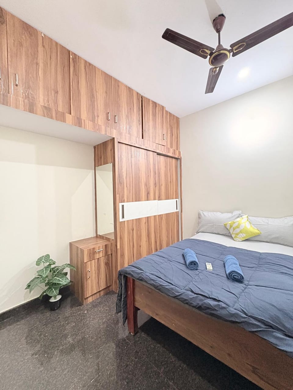 Kamadhenu Homestay 2BHK A Opp Mysore Zoo Apartment in Mysuru