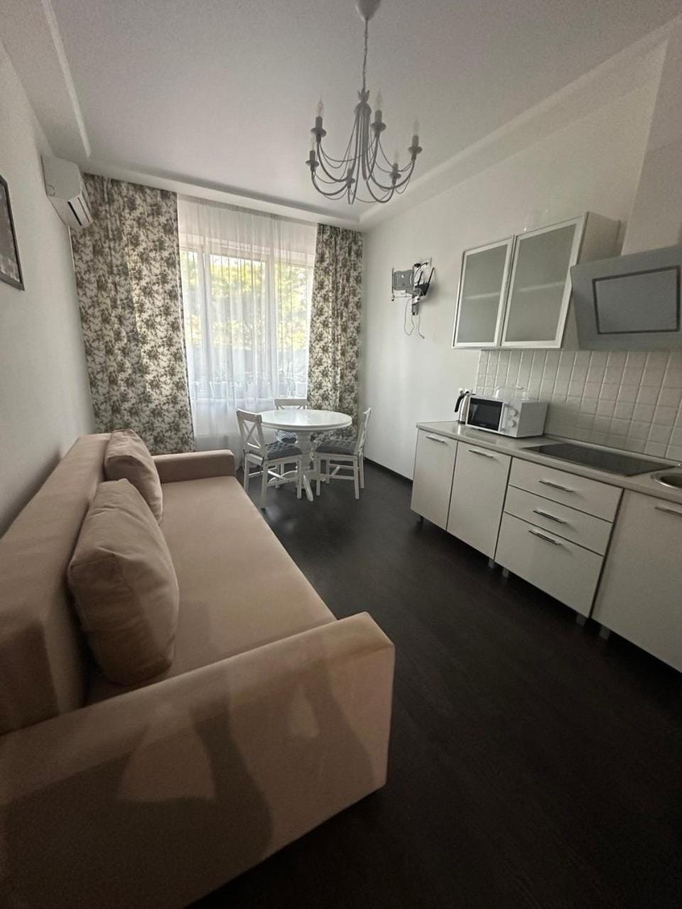 Аркадия! Семейные апартаменты! Первый Этаж! Apartment in Odessa
