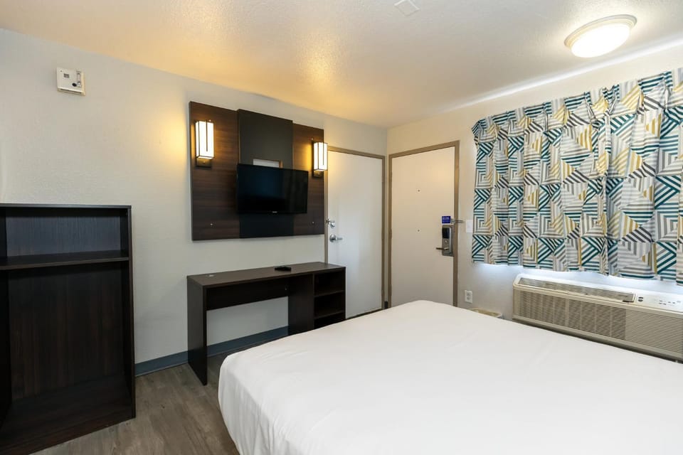 Lubbock Inn & Suites Motel in Lubbock