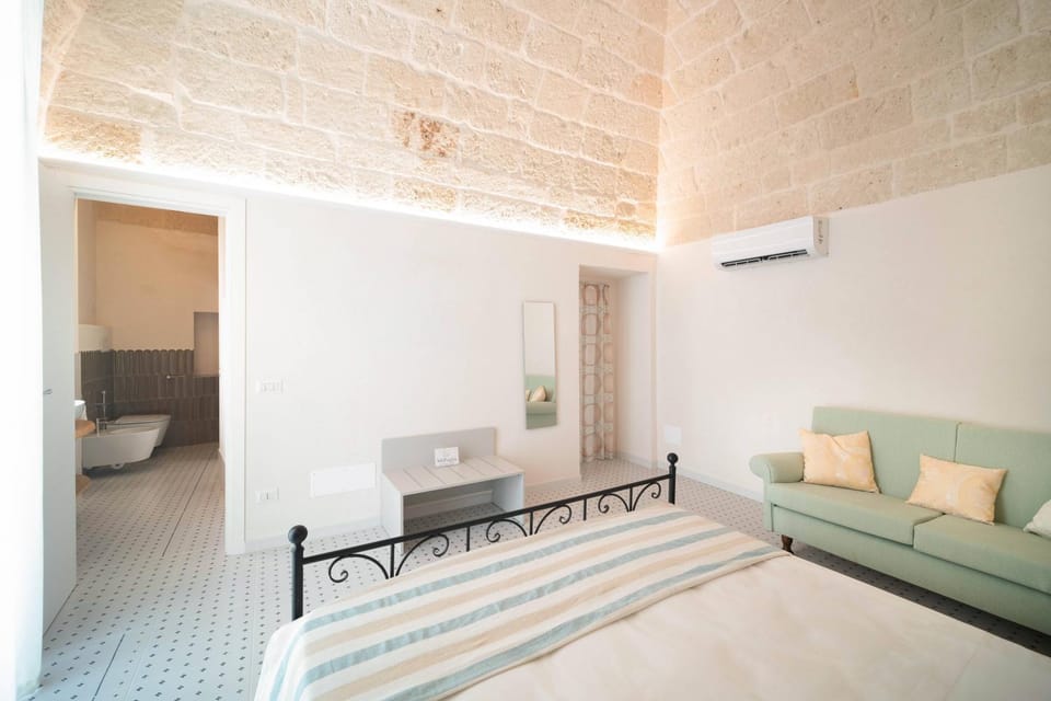 WePuglia - Palazzo Trinità - Suite Apartment in Polignano a Mare