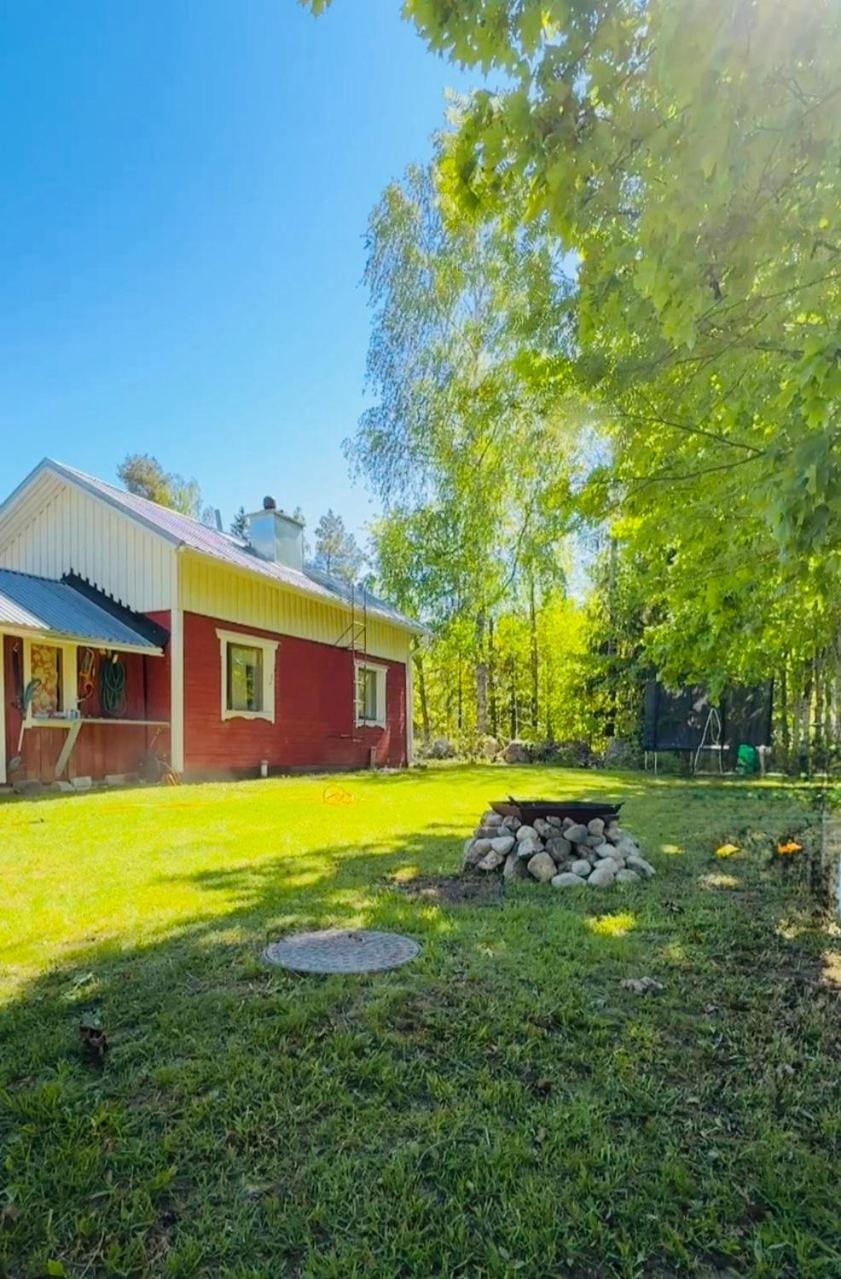 Property building, Garden