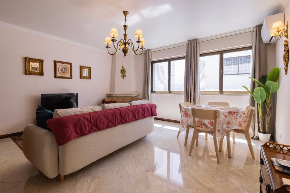 Sunny getaway in Cascais Apartment in Cascais