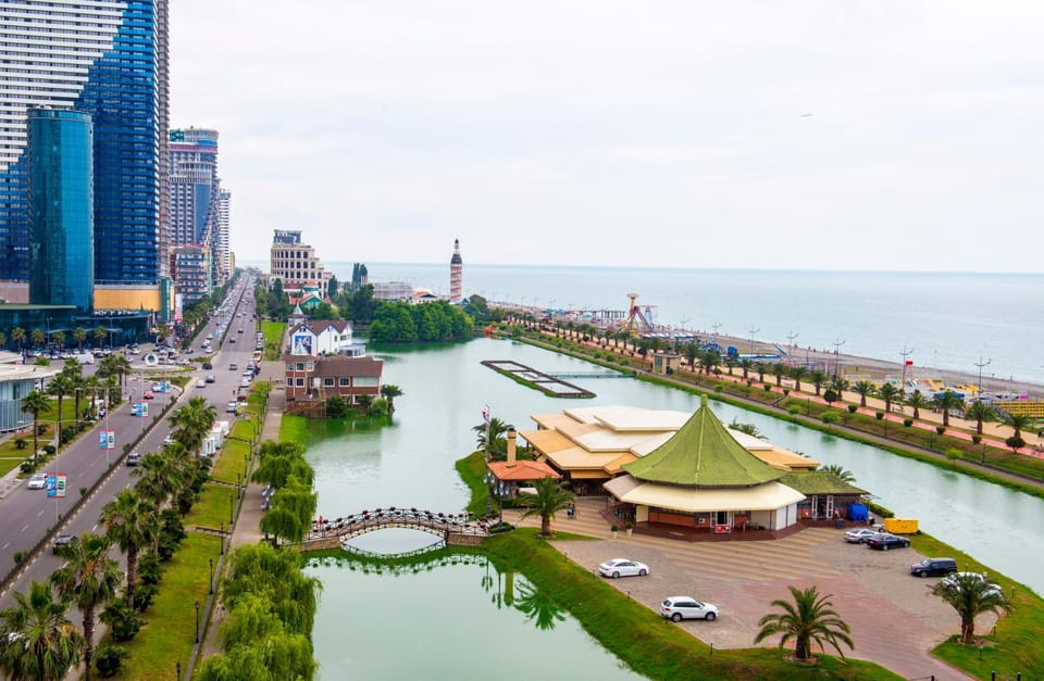 Balcony/Terrace, City view, Lake view, Sea view