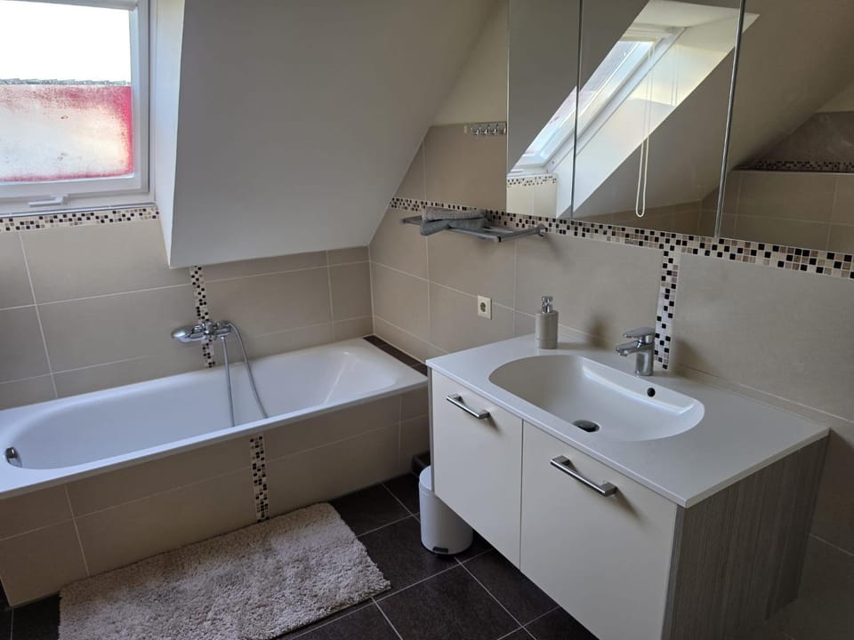 Bathroom, Living room