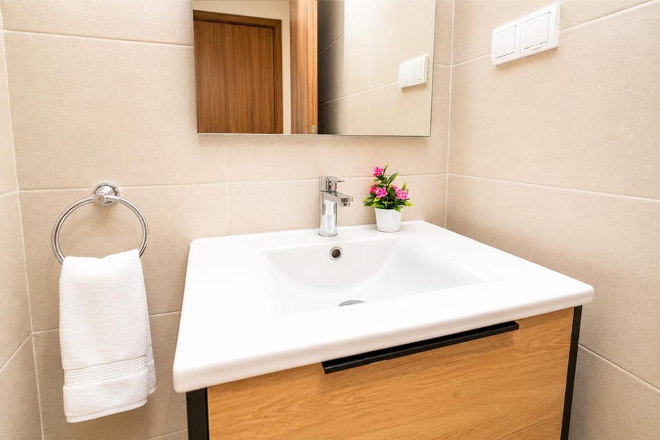 Spacious 2BR Apartment Above Carrefour - Agadir Apartment in Agadir