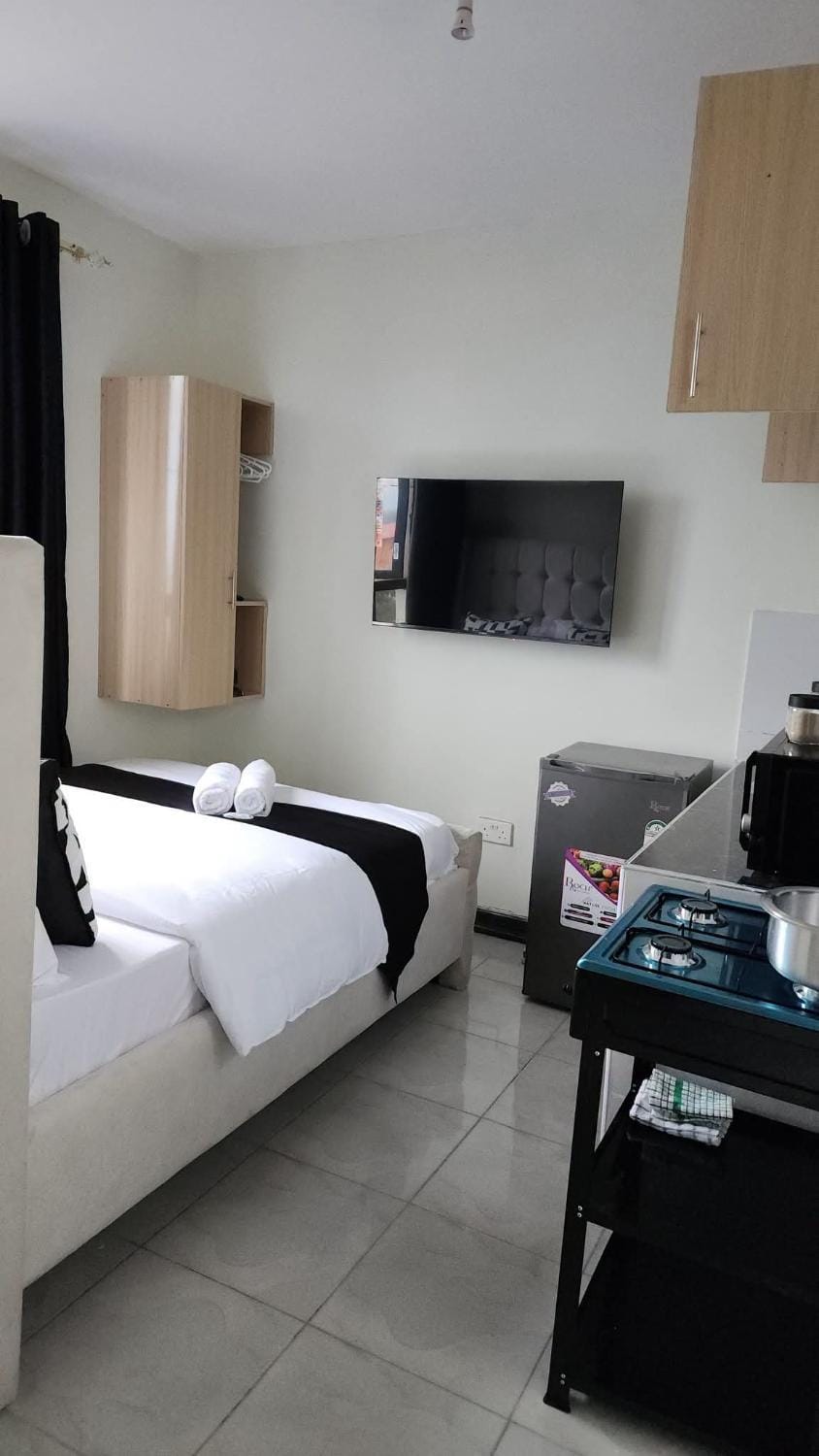 Oasis Paradise Guesthouse Mafikeng Bed and Breakfast in North West, South Africa
