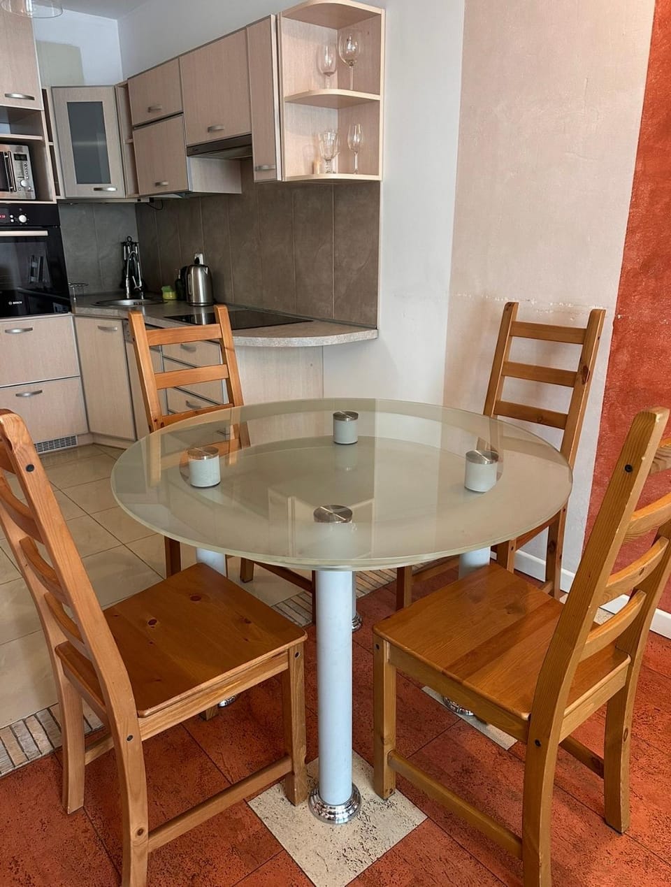 Modern Apartment in Warsaw Center with Free Parking Apartment in Warsaw