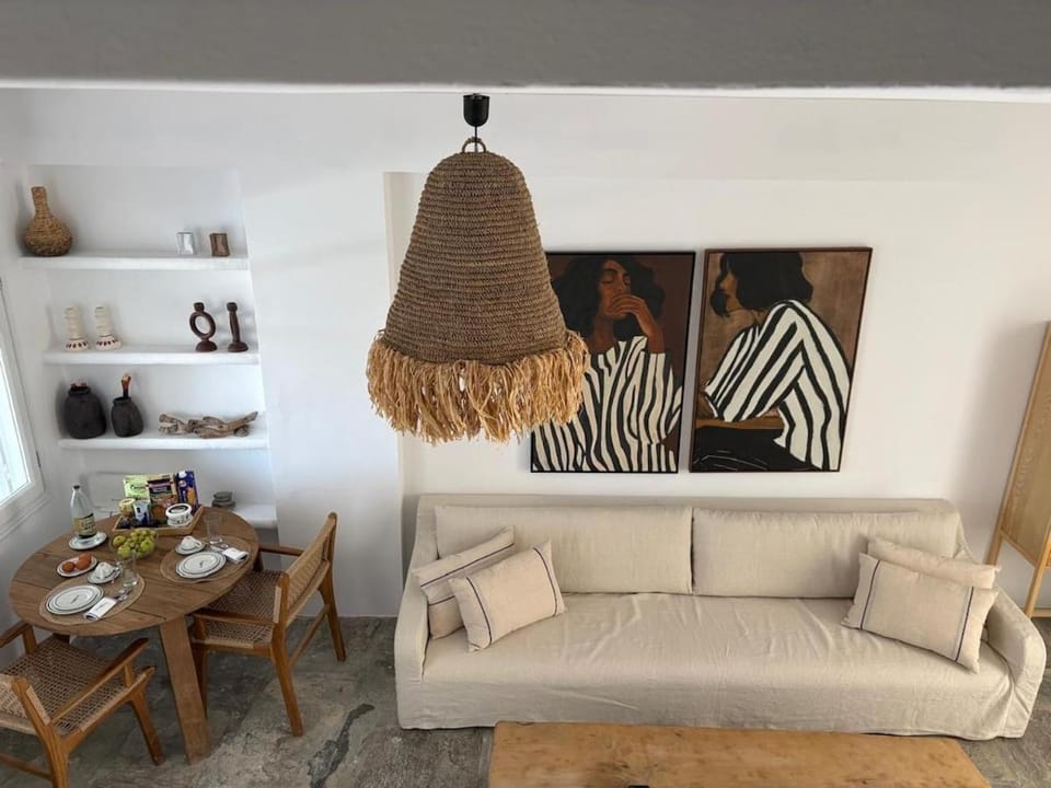 Platon Luxury Seaview Villa in Kythnos House in Kea-Kythnos