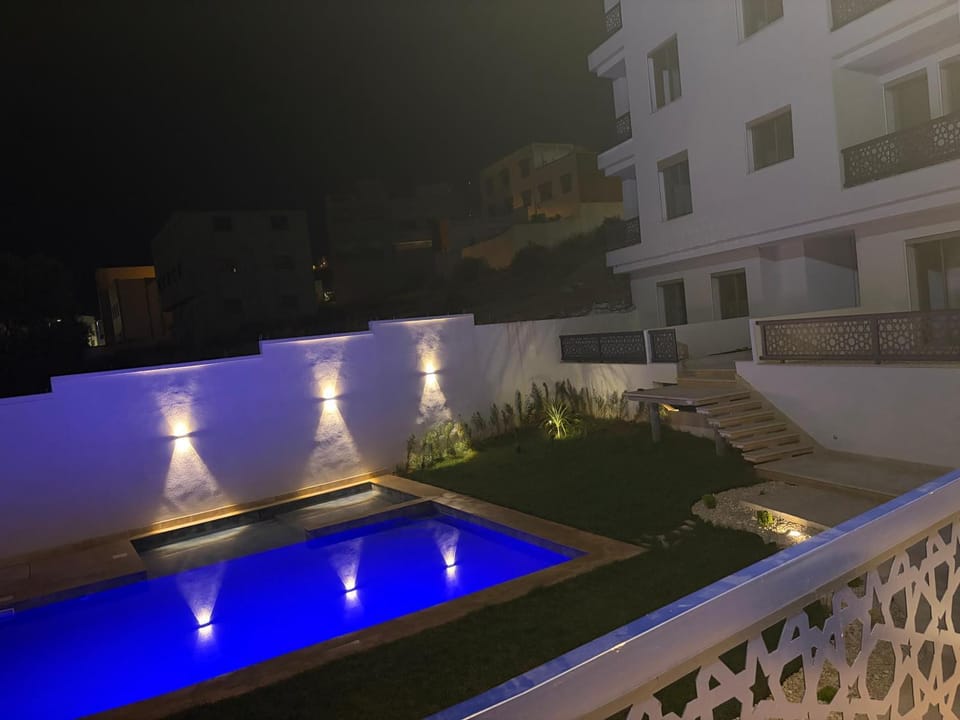 O apartamento con piscina Apartment in Tangier-Tétouan-Al Hoceima