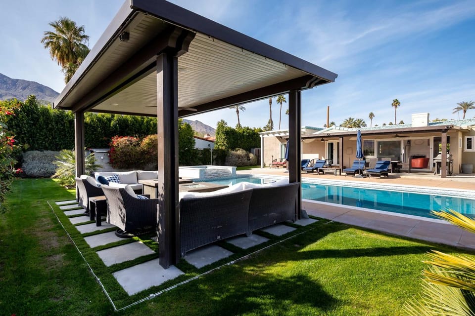 Movie Colony Oasis with Pool & Spa House in Palm Springs