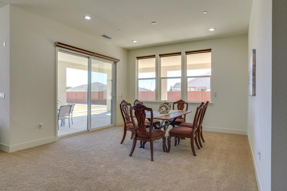 Private Yard & Patio! Modern Manteca Gem House in Manteca