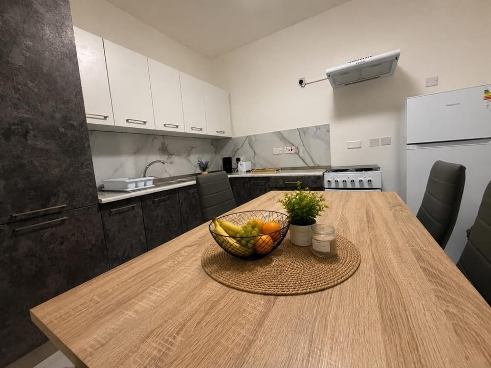 Spacious 3BR Apartment with 2 Bathrooms Apartment in Sliema