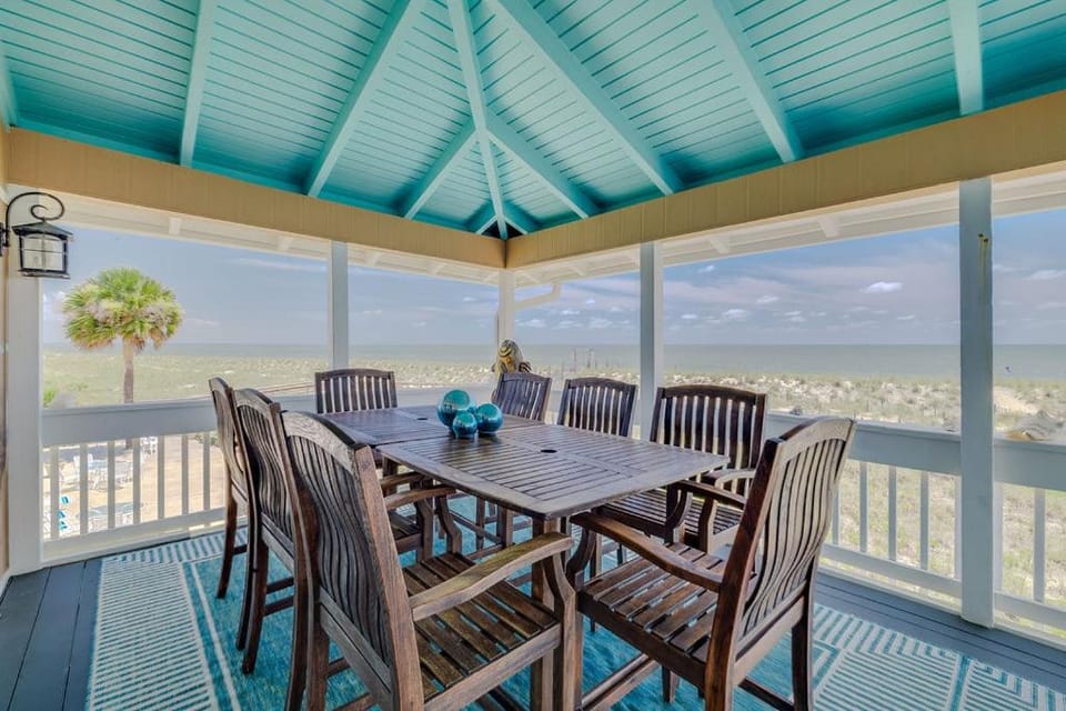 Patio, Day, Natural landscape, Balcony/Terrace, Sea view