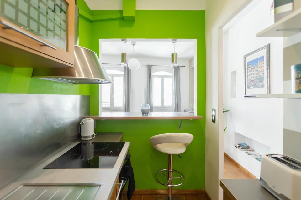 Apartment in the center of the Old Port Apartment in Marseille