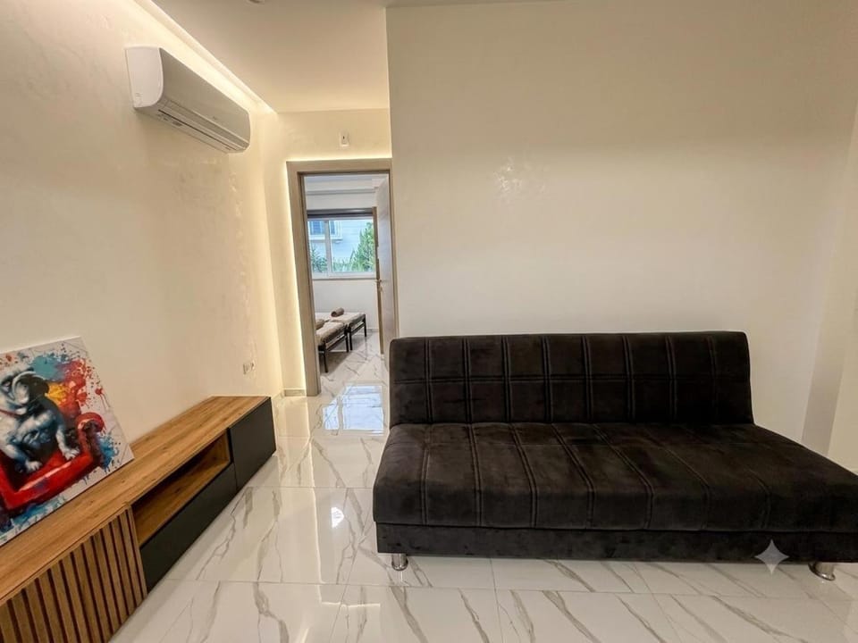 Bright & Spacious 4BR Apartment Apartment in Sliema
