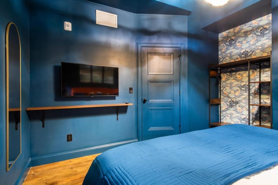 Hollyhock Suite 510 Apartment in Jefferson County
