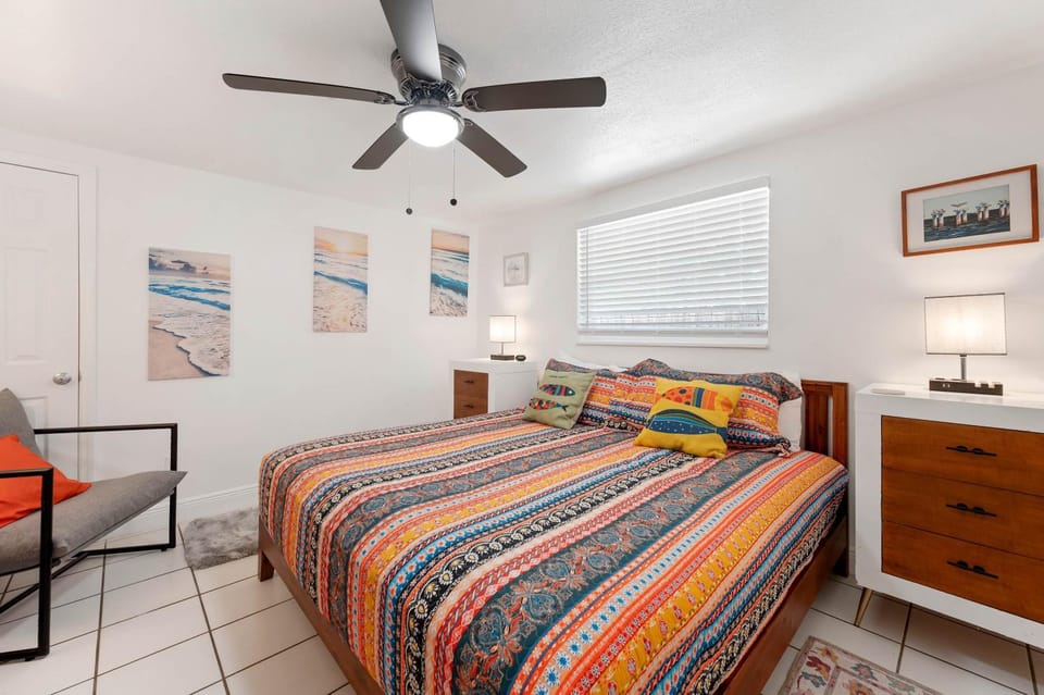 Sarasota Retreat Near Beach with Patio & Grill House in Sarasota
