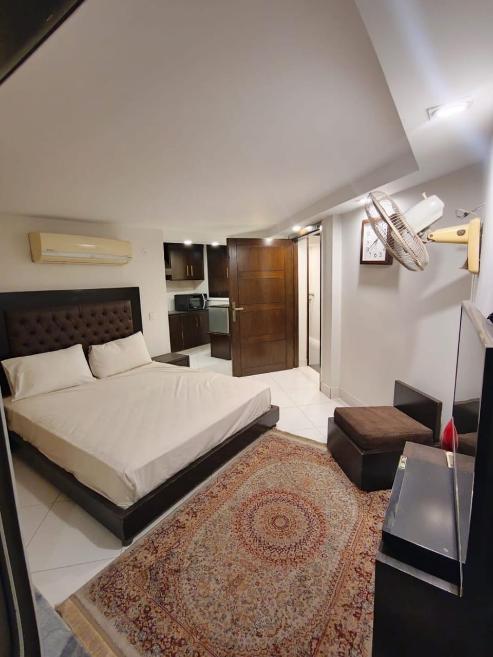 HK Residency Apartment in Lahore
