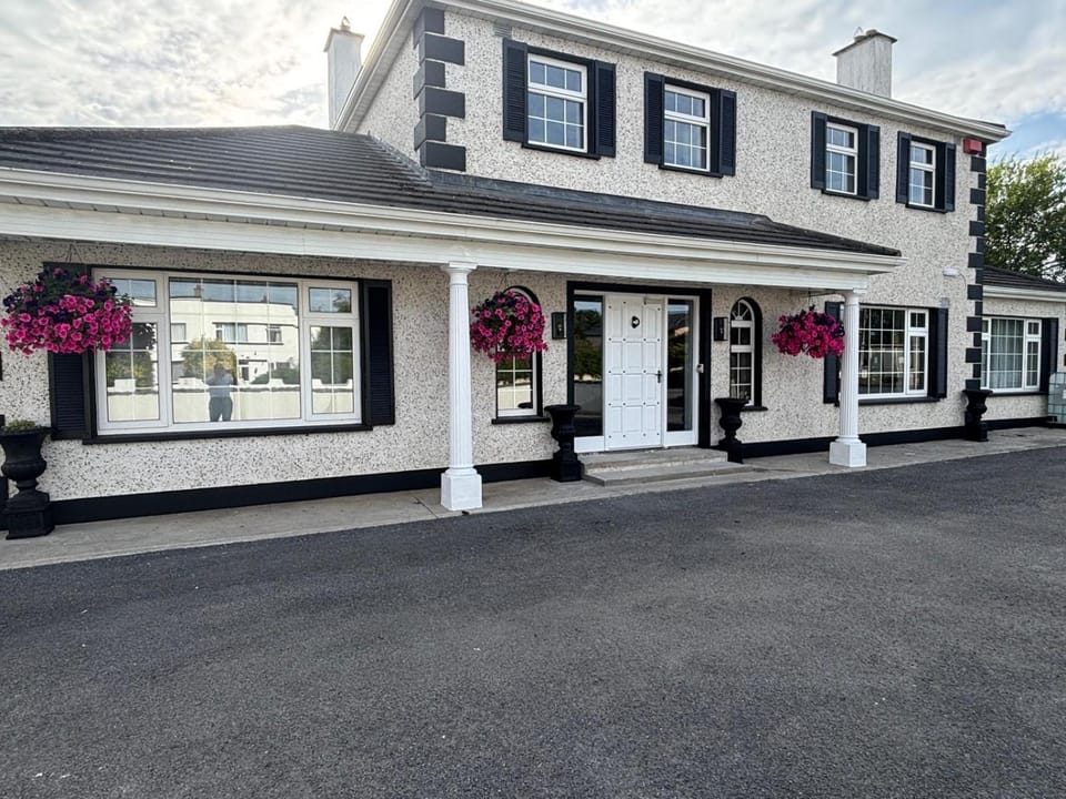 Glendine Lodge Bed and Breakfast in Kilkenny City