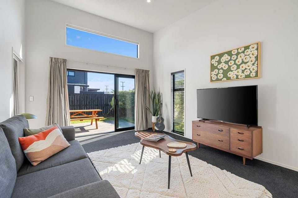 Sun Kissed Stays - Pet Friendly House in Bay Of Plenty