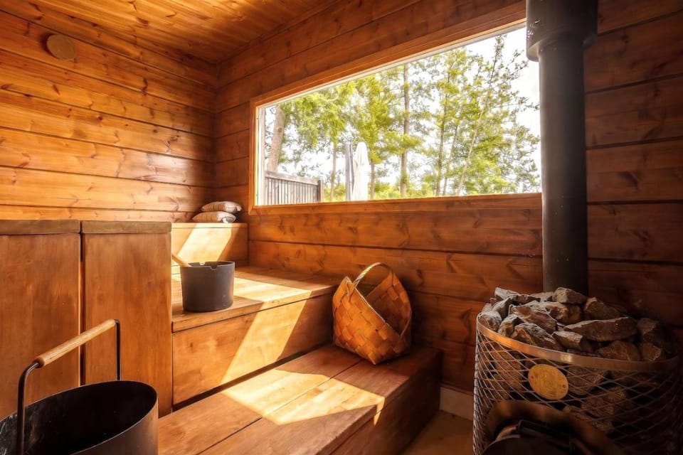 Stay North - Viitala House in Finland
