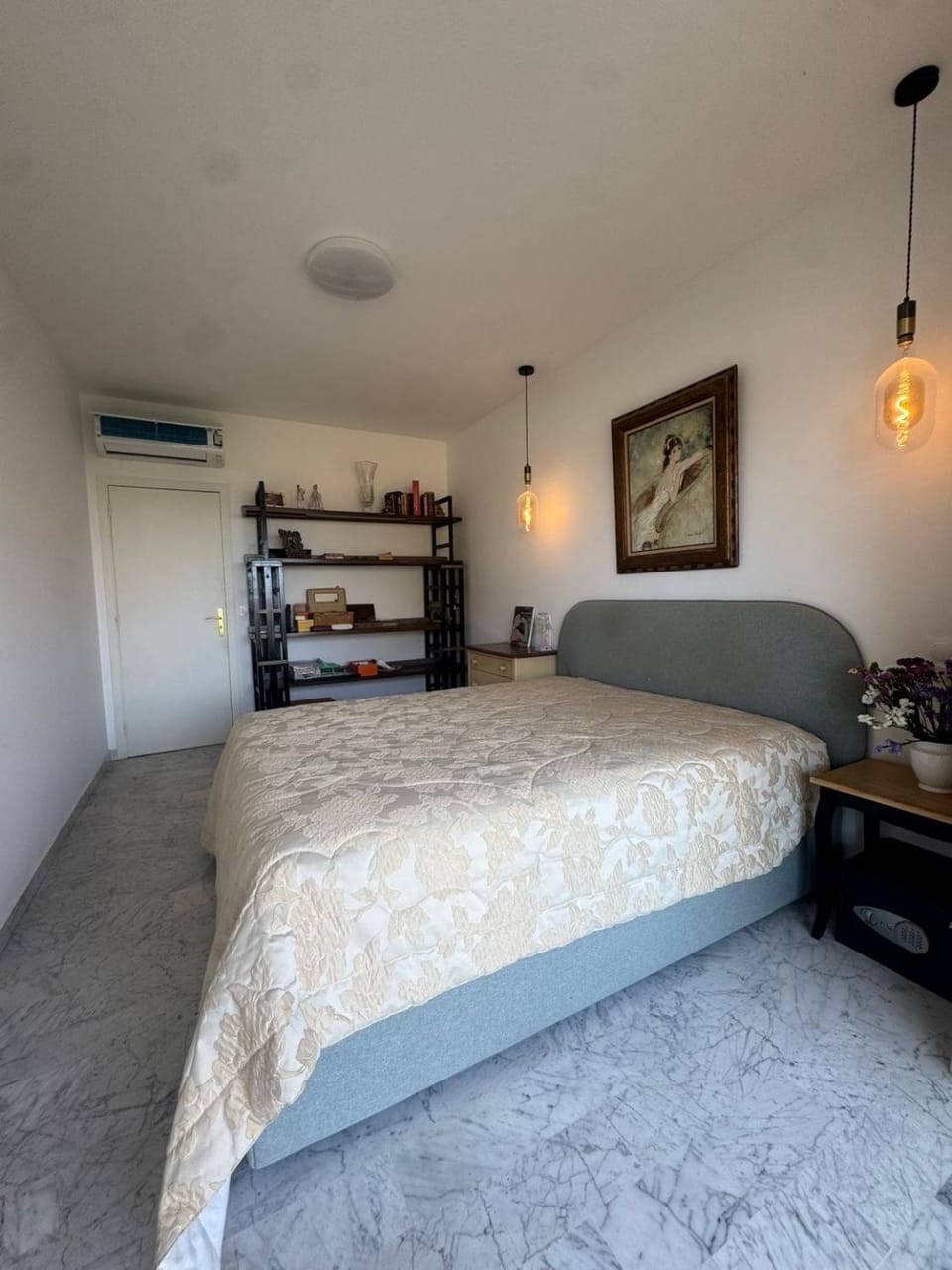 Elegant Riviera Apartment with Large Sunny Terrace Apartment in Villefranche-sur-Mer