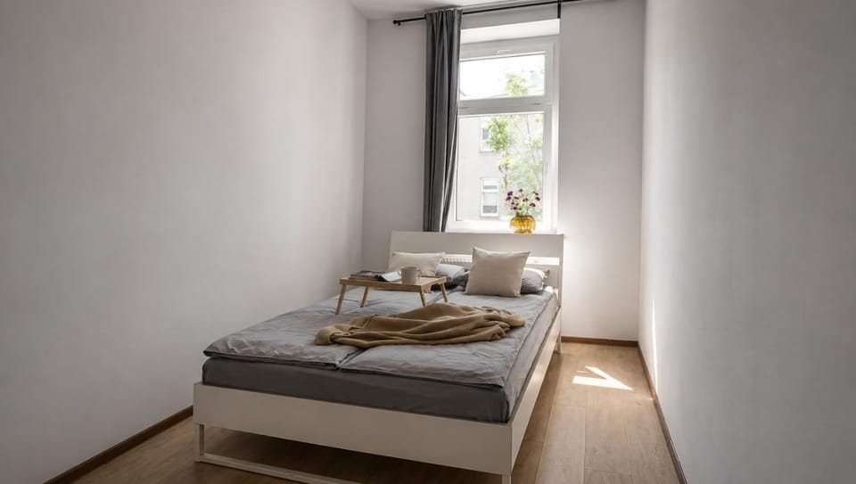 Bed, Photo of the whole room, Bedroom