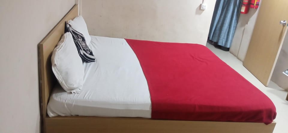 K room stay Bed and Breakfast in Gujarat