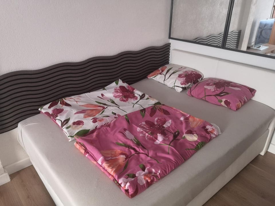 Garsonijera Room Zimmer Apartment in Sarajevo