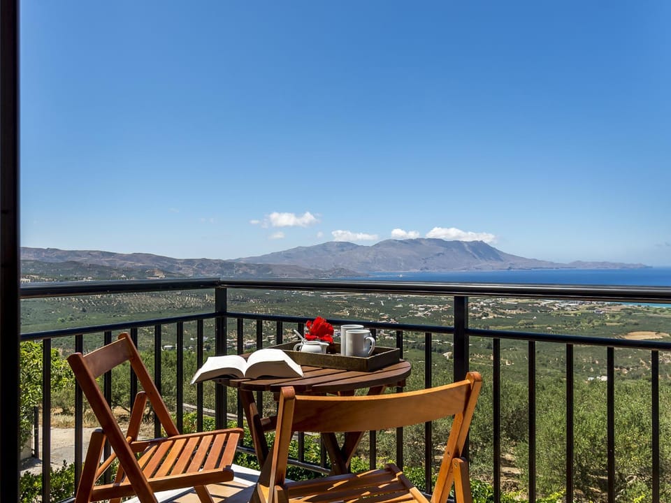 Balcony/Terrace, Garden view, Landmark view, Mountain view, Pool view, Sea view
