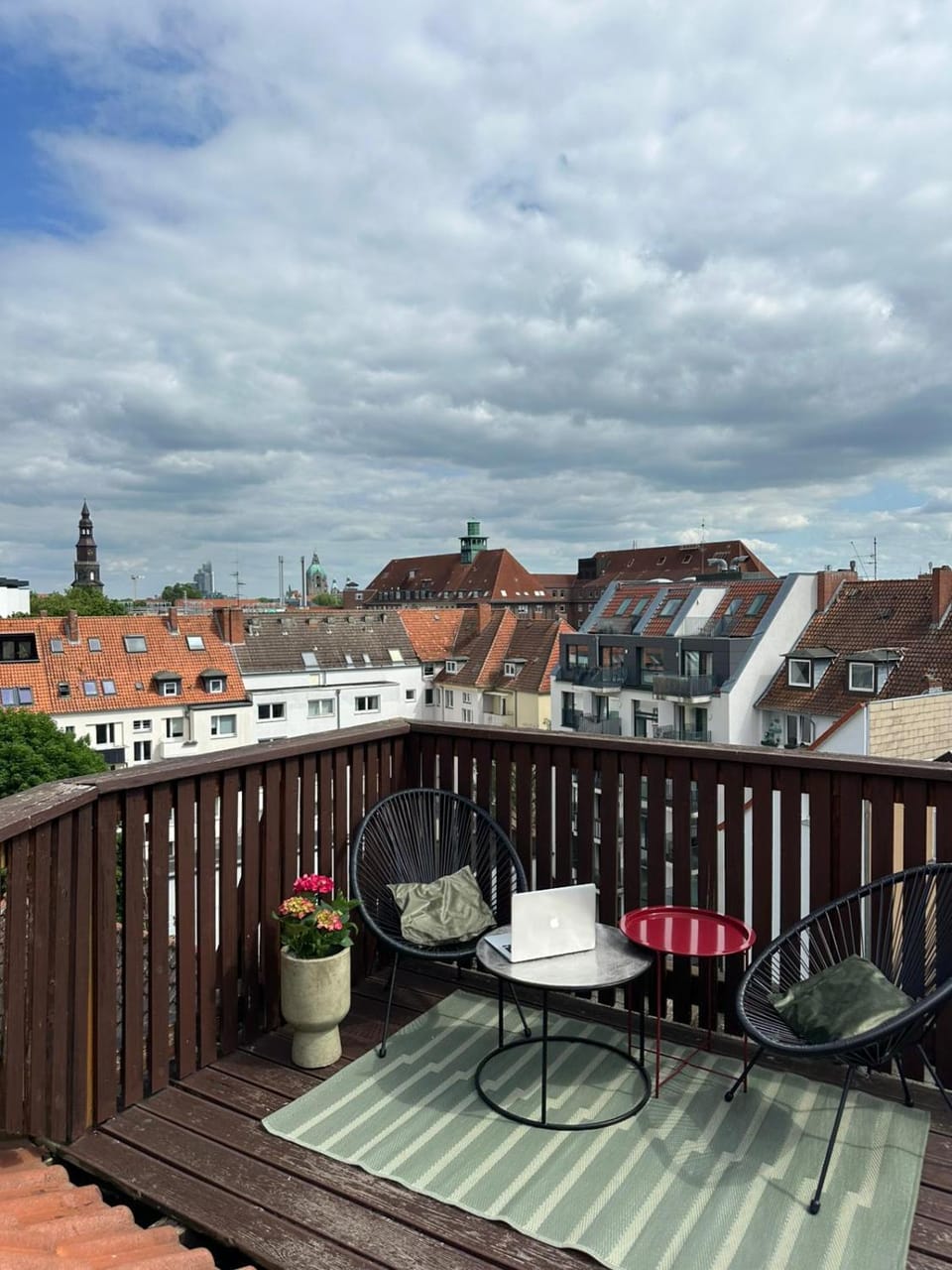 View (from property/room), Balcony/Terrace, City view