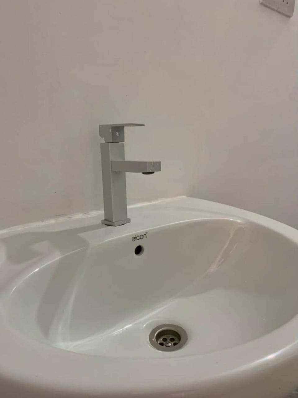 Bathroom, Bath