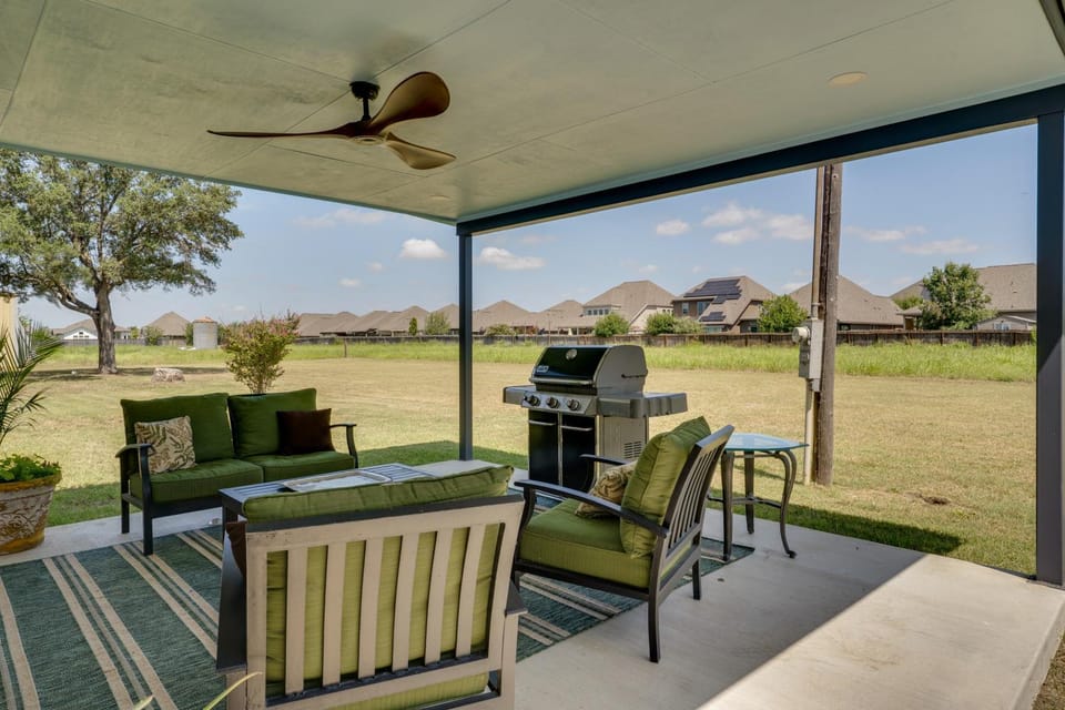 Furnished Patio & Spacious Yard! Seguin Escape House in Seguin