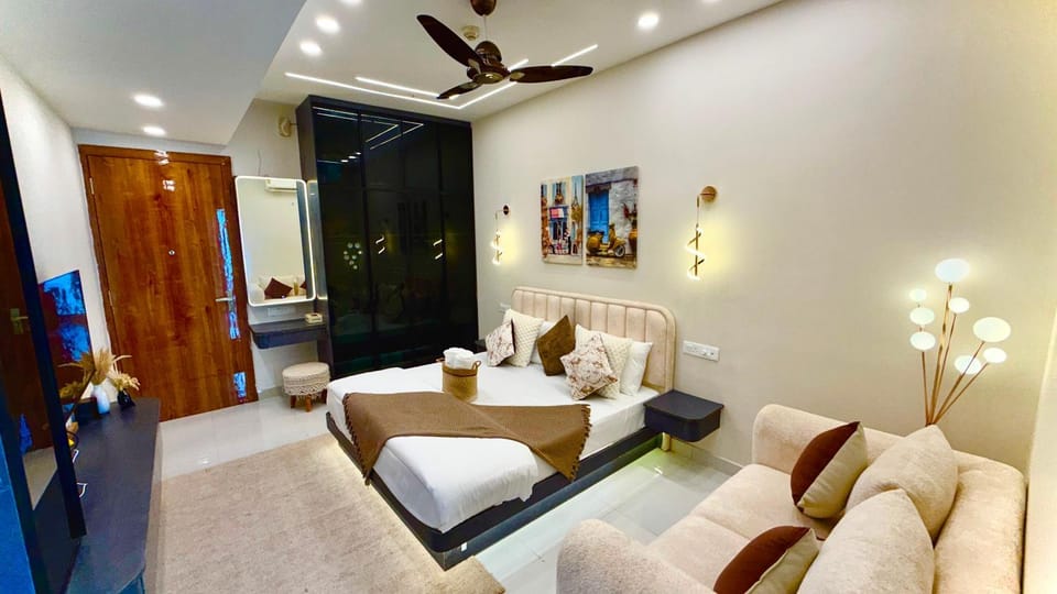 The Sand stone by RSR heaven stayz Apartment hotel in Gurugram