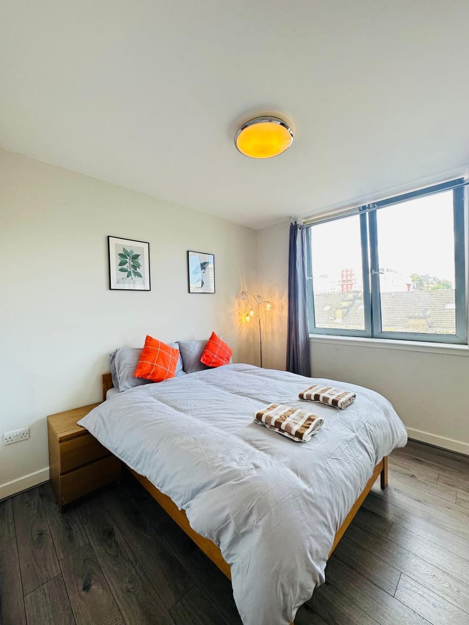 Skyline Suite Stylish Flat with City Views Apartment in Glasgow