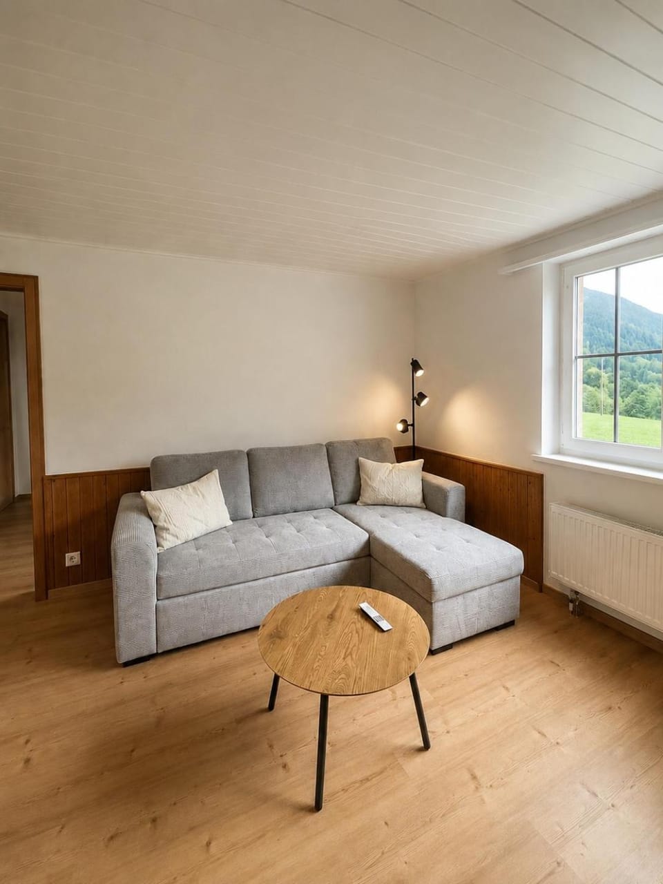 Living room, Seating area, internet