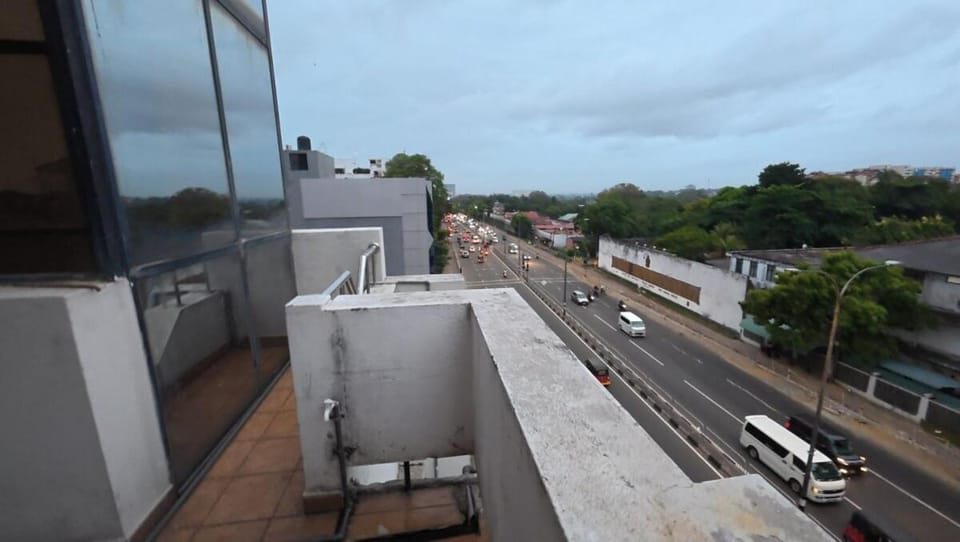 2 Bedroom Air conditioned Apartment Colombo 8 Apartment in Colombo