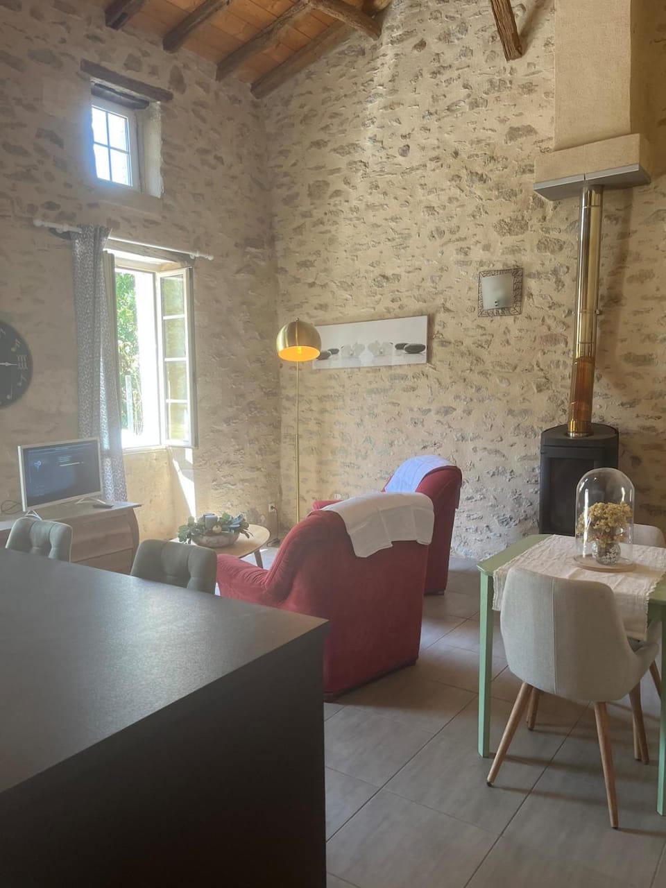 Living room, Dining area