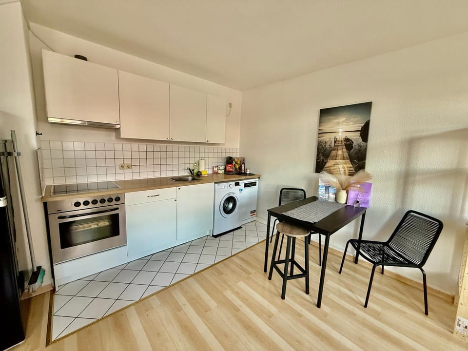 Kitchen or kitchenette, kitchen