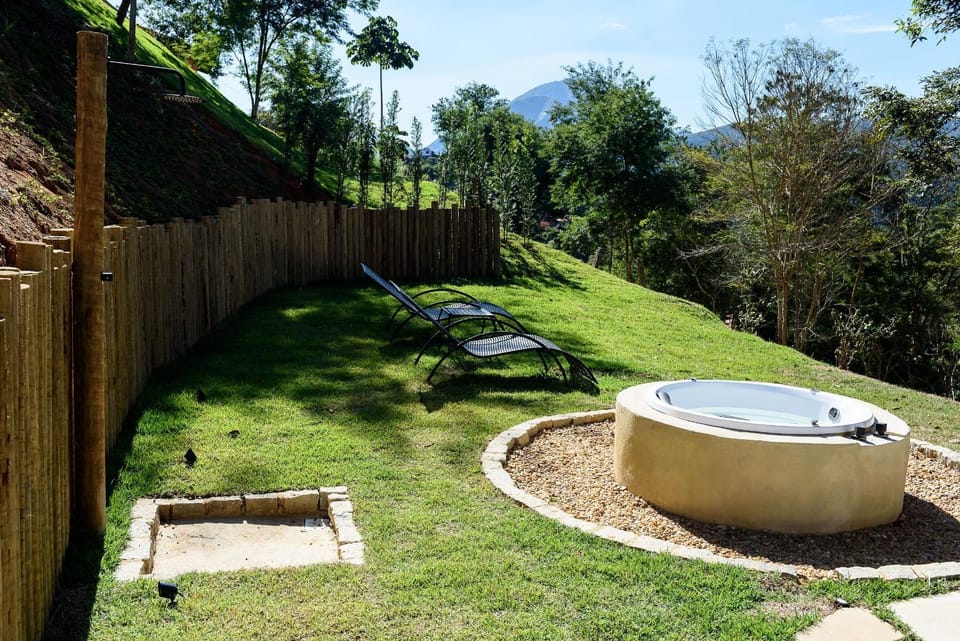 Romantic Cabin with Hot Tub | Canto da Serra 43B Cabin in State of Rio de Janeiro