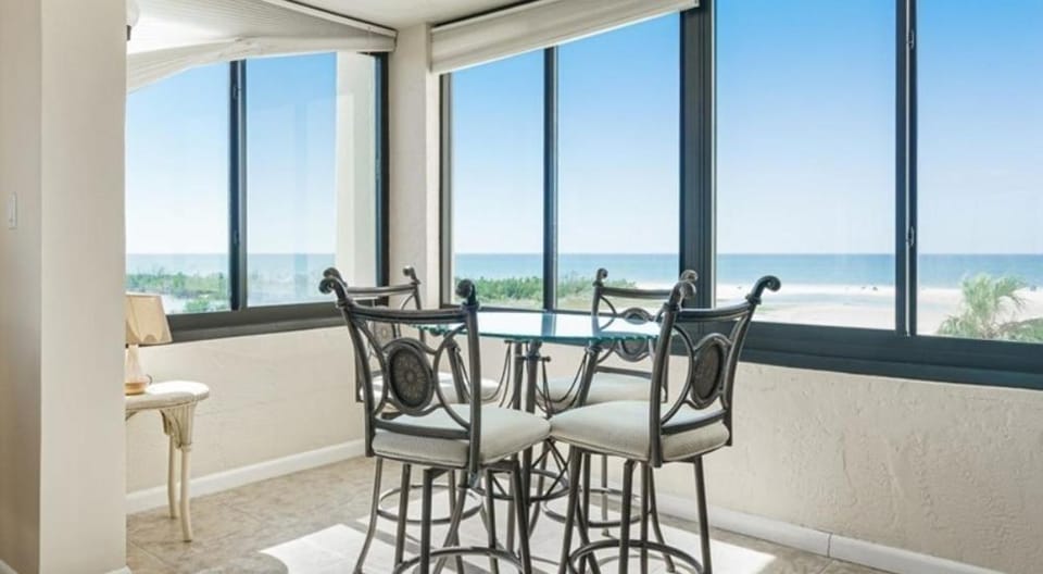 Two Bedroom Beachfront Escape with Gulf Views Apartment in Estero Island
