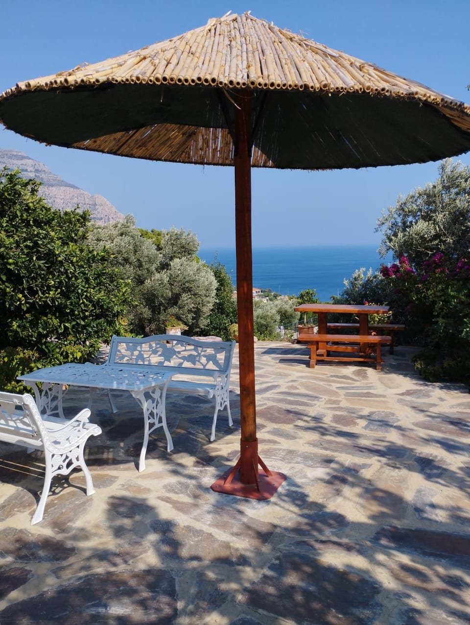 Zacharoula Rooms Bed and Breakfast in Icaria